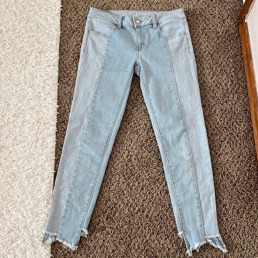 American Eagle Crop Jeans - Picture 2 of 4